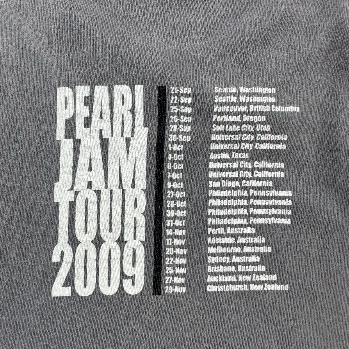 Vintage 2009 Pearl Jam Tour Grey T-shirt (XL)