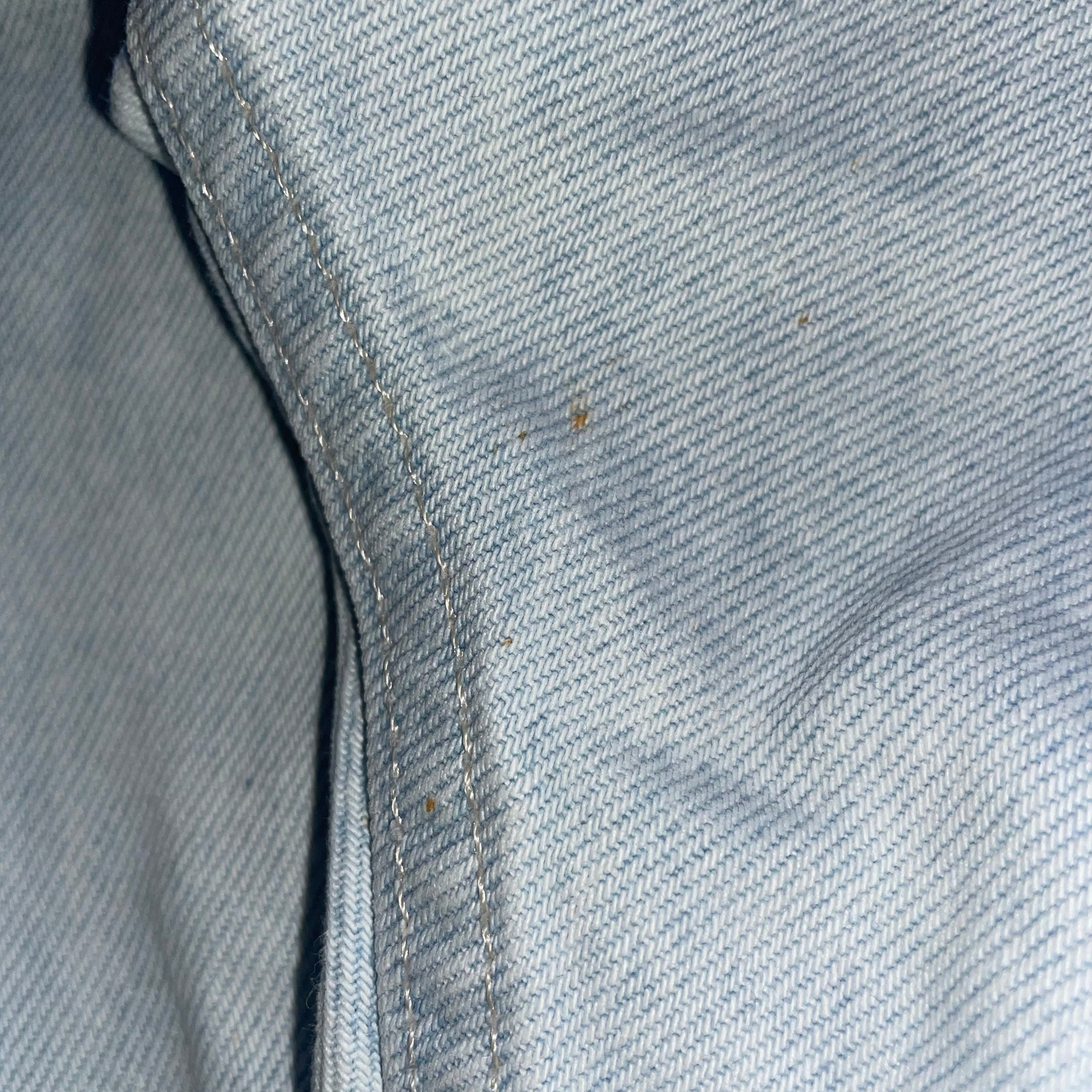 Vintage Levi Orange Tab Denim Shorts Light Blue Wash (32)