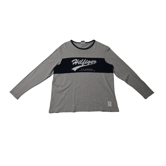 Vintage Tommy Hilfiger Women’s Oversized Longsleeve (XL)