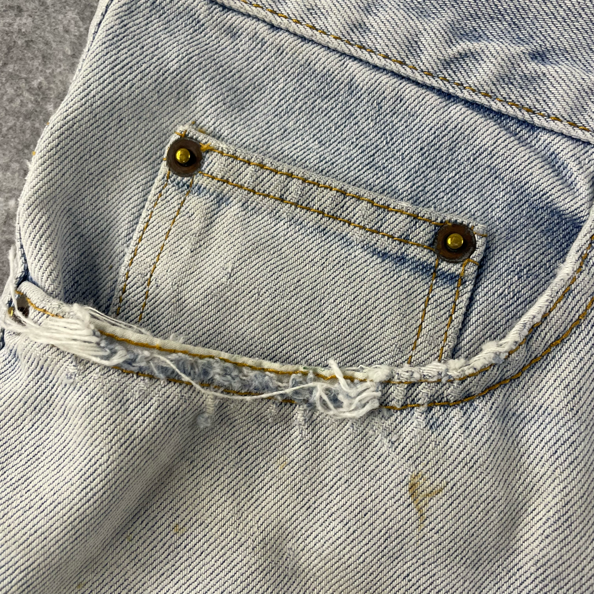 Saddleback Denim Shorts in Light Blue – Size 97