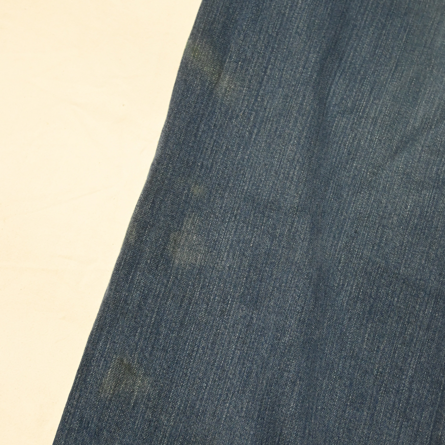 LEVI'S JEANS (33)