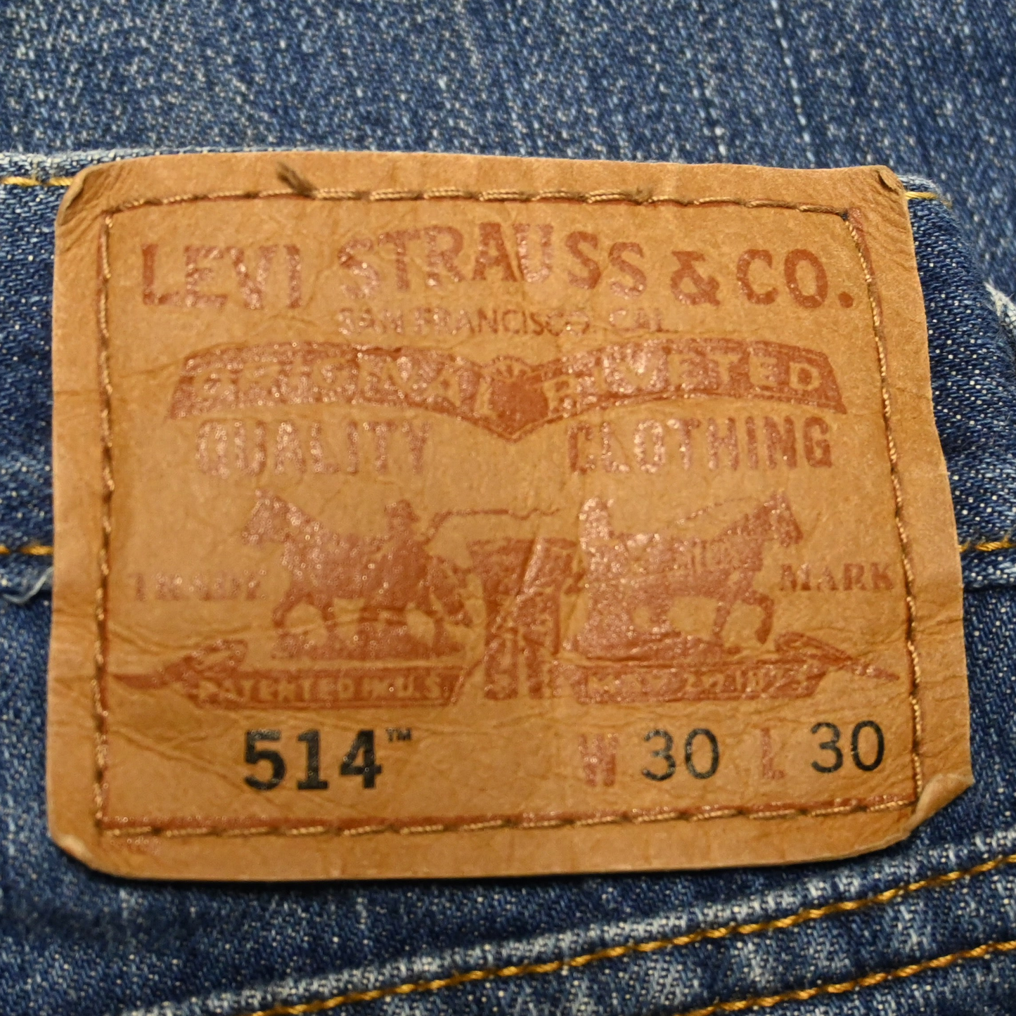 LEVI'S JEANS (30)