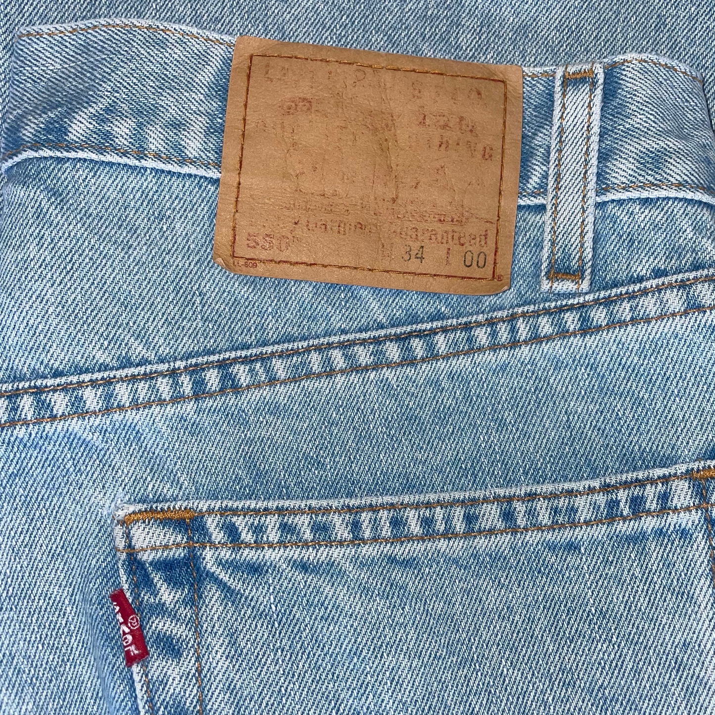 Vintage Levi  Denim Shorts Blue Wash (34)