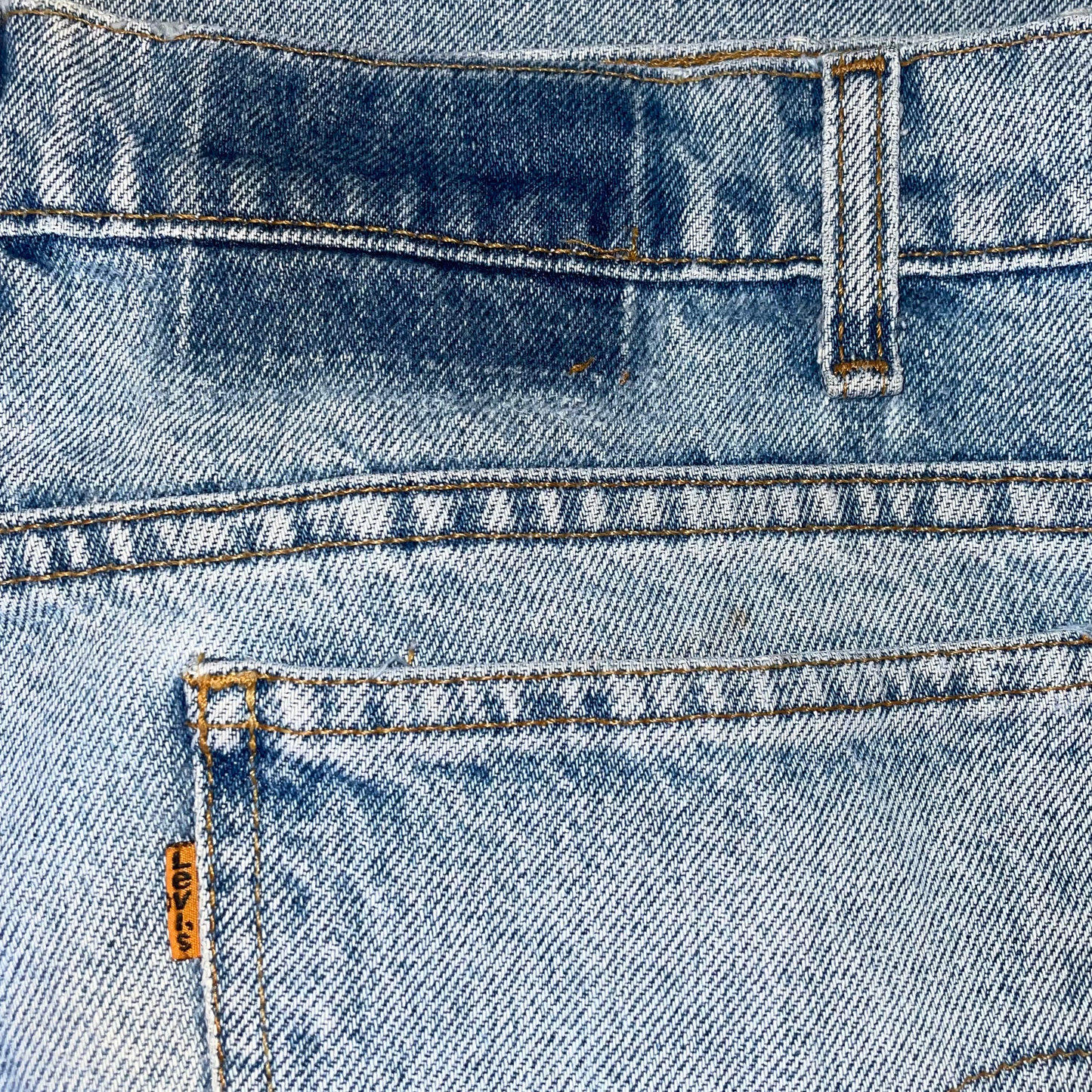 Vintage Levi Orange Tab Denim Shorts Blue Wash (34)