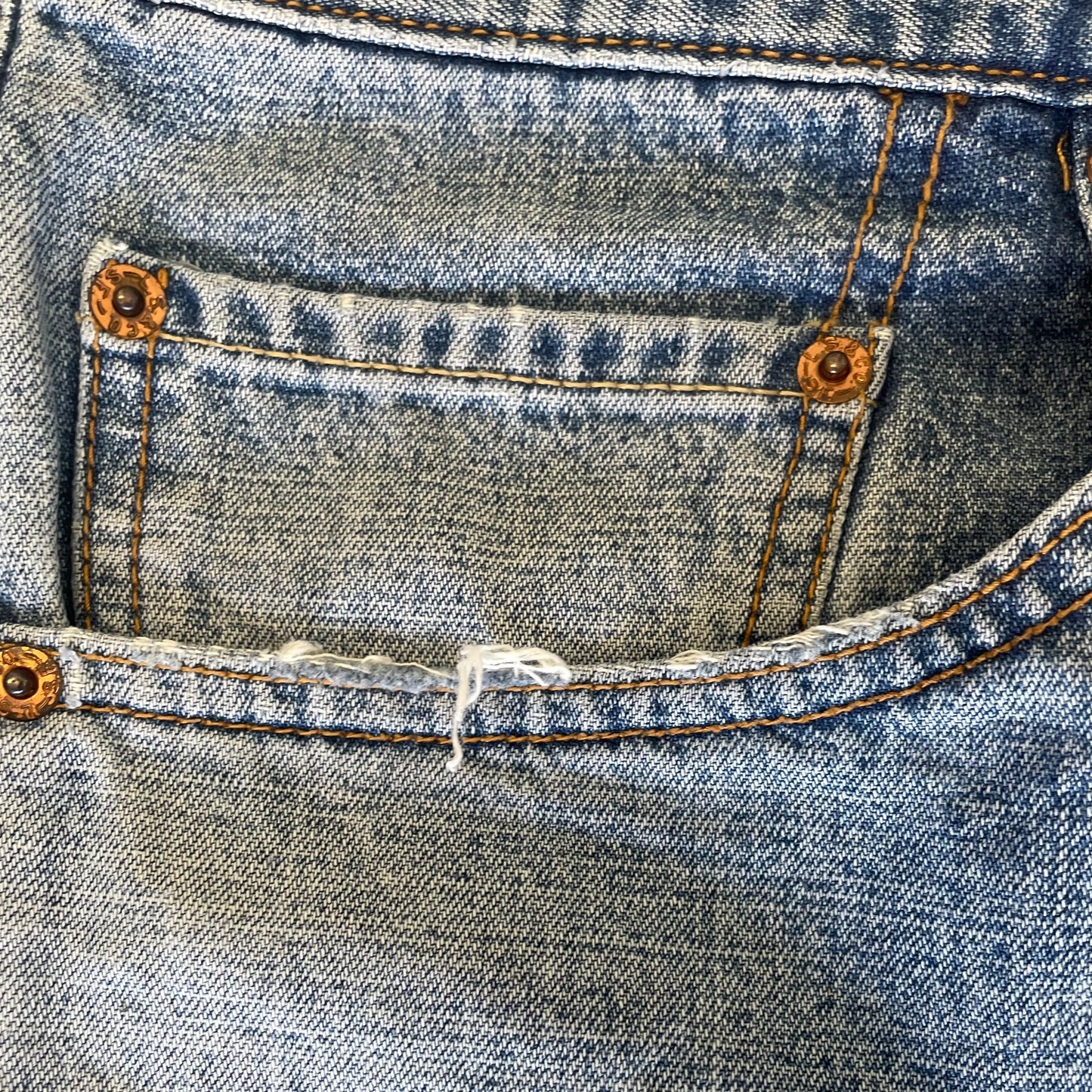 Vintage Levi Denim Shorts Blue (32)