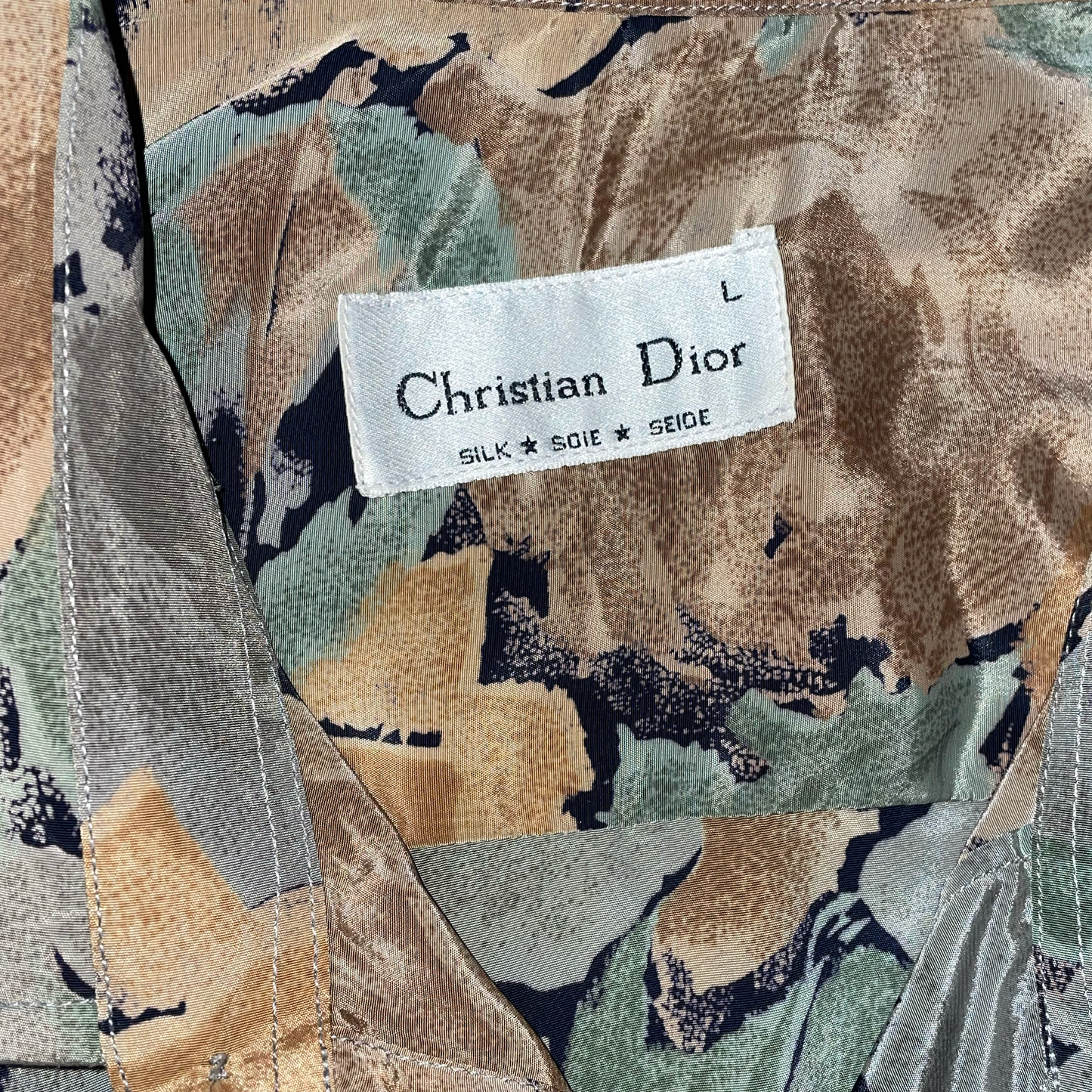 BOOTLEG CHRISTIAN DIOR SILK SHORT SLEEVE BUTTON UP (L)