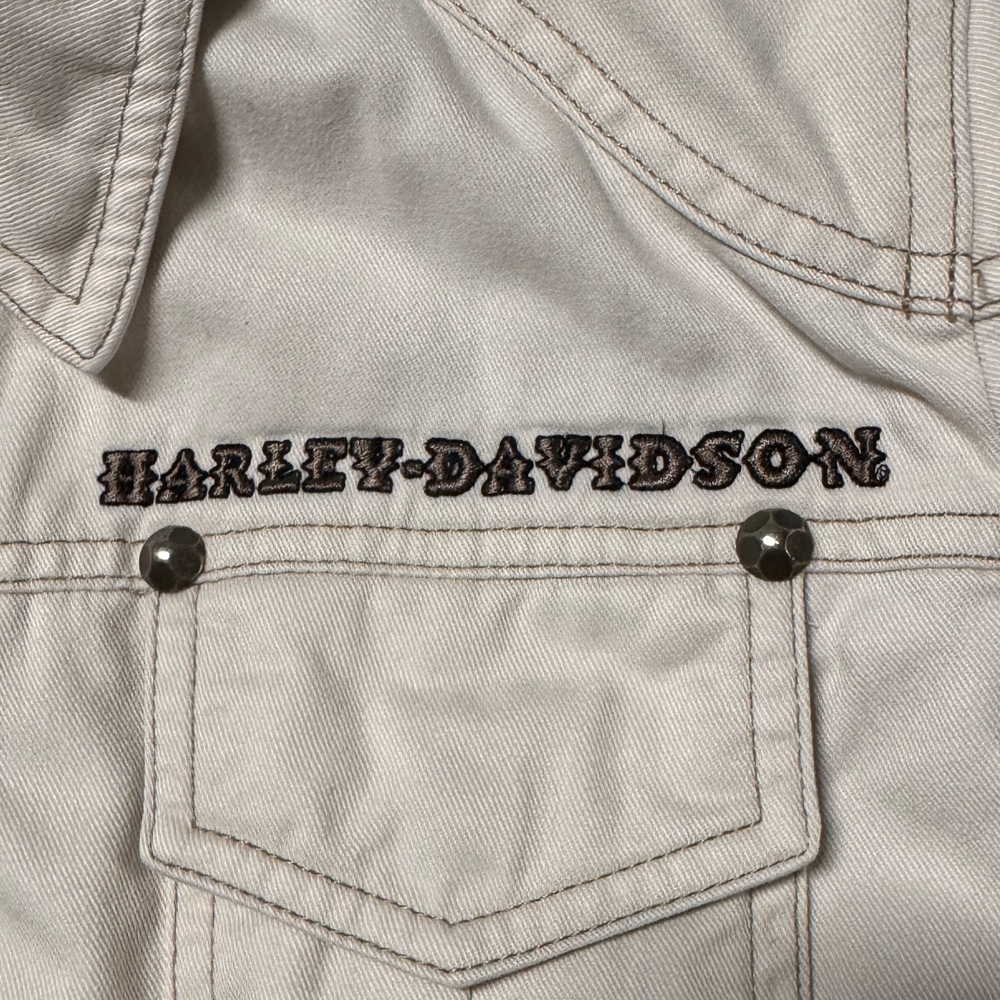 WOMEN'S VINTAGE HARLEY DAVIDSON WHITE/CREAM JACKET (S)