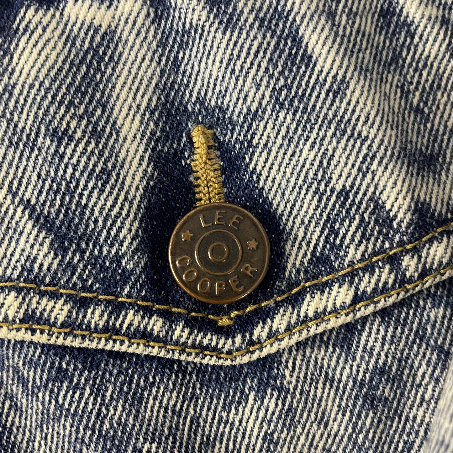 Vintage 1980-90 Lee Cooper Acid Wash Distressed Denim Jacket  (40)