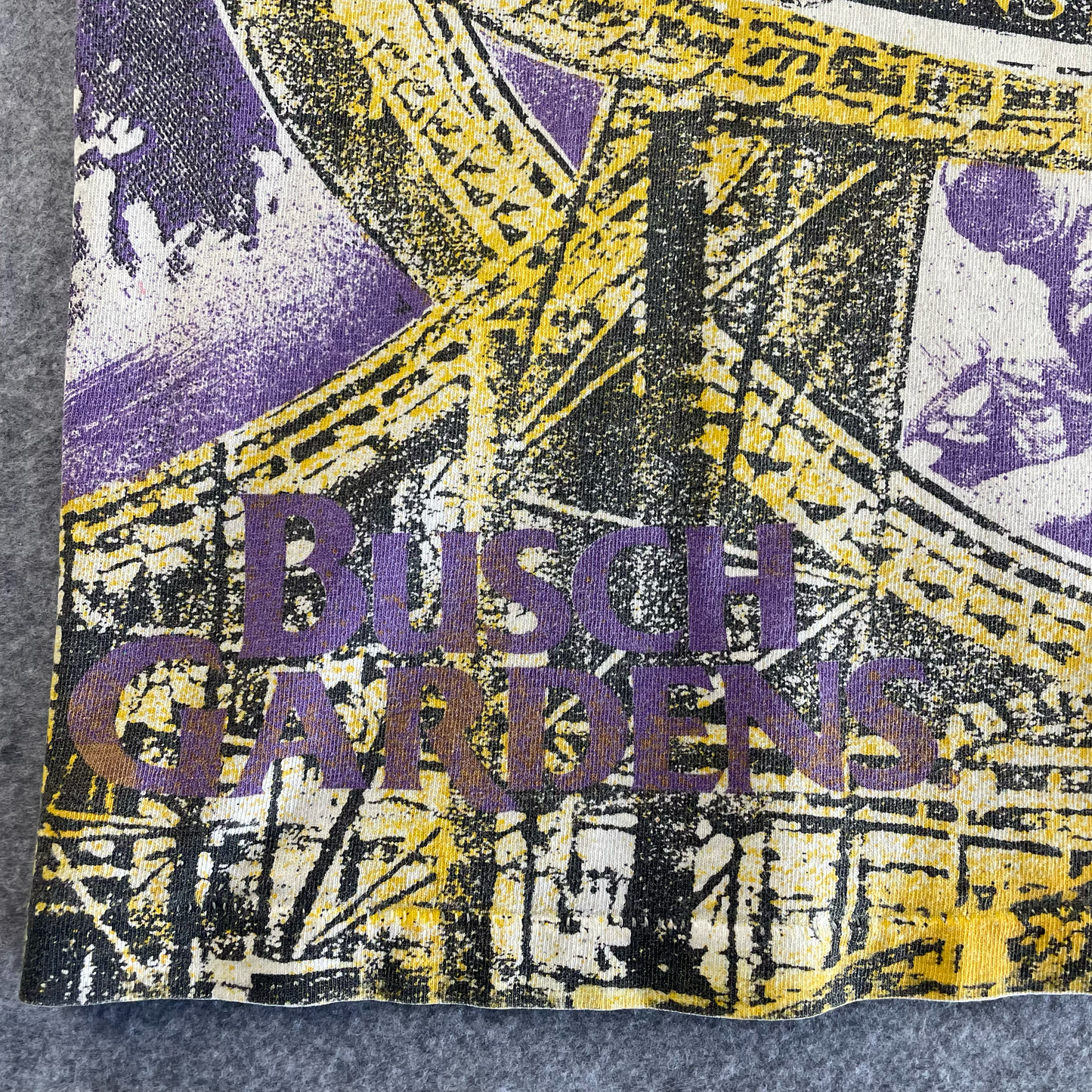 Vintage 90s Loch Ness Monster Busch Gardens All-Over-Print Tee (L)